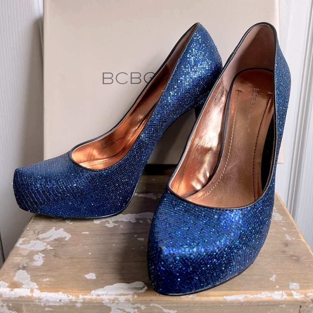 BCBG Sparkling Blue High Heels Womens 8.5